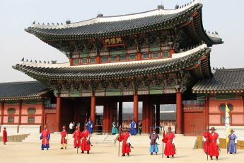best places to visit in Seoul South Korea - Gyeongbokgung Palace
